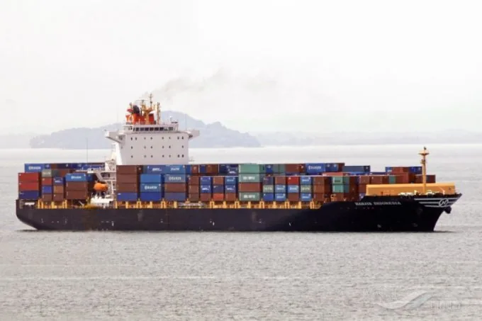 Tàu container khai thác tuyến nội Á trong giai đoạn cước hạ nhiệt sau đỉnh hậu COVID